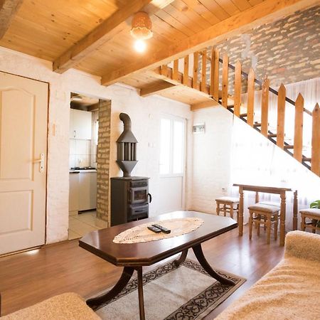 Holiday Home Jazacka Bajka Vrdnik Eksteriør billede