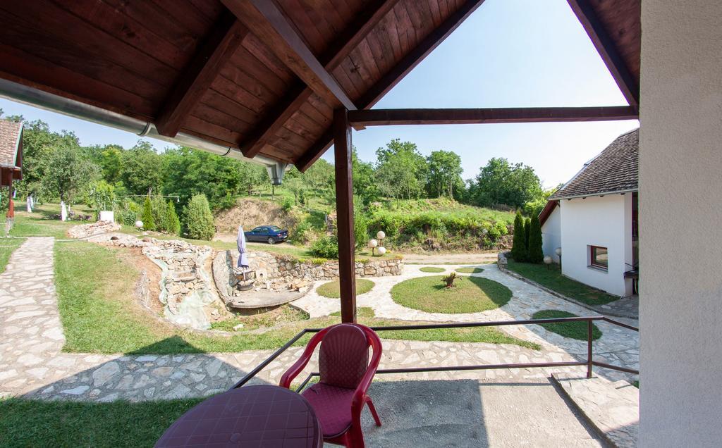 Holiday Home Jazacka Bajka Vrdnik Eksteriør billede