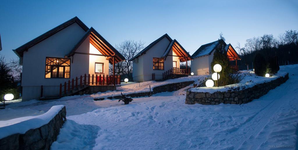 Holiday Home Jazacka Bajka Vrdnik Eksteriør billede