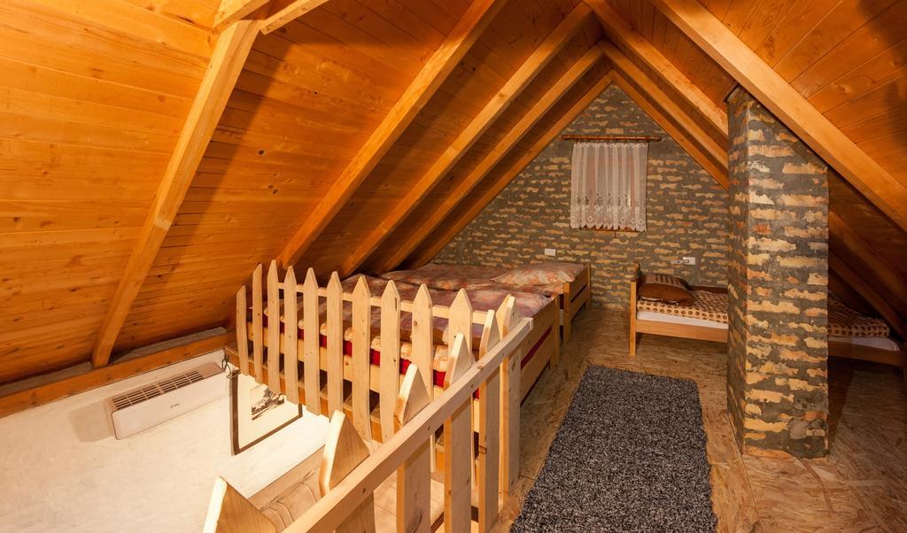 Holiday Home Jazacka Bajka Vrdnik Eksteriør billede
